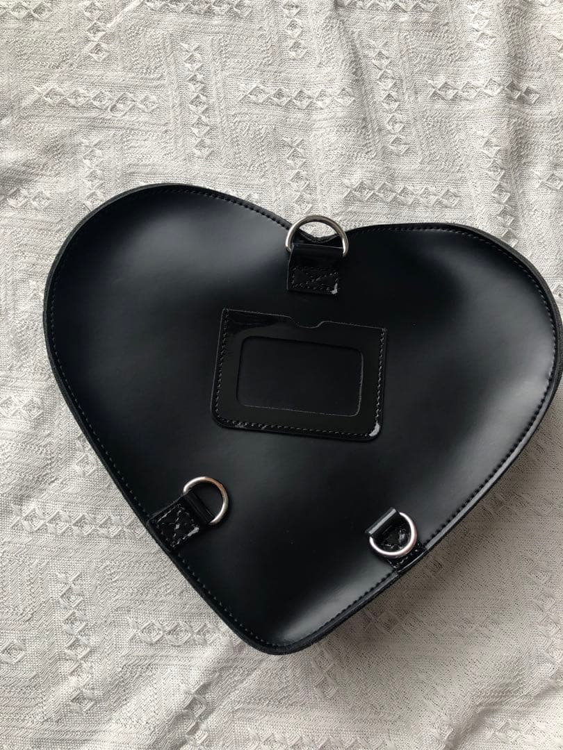 dr.martens ハートバッグ　ドクターマーチン