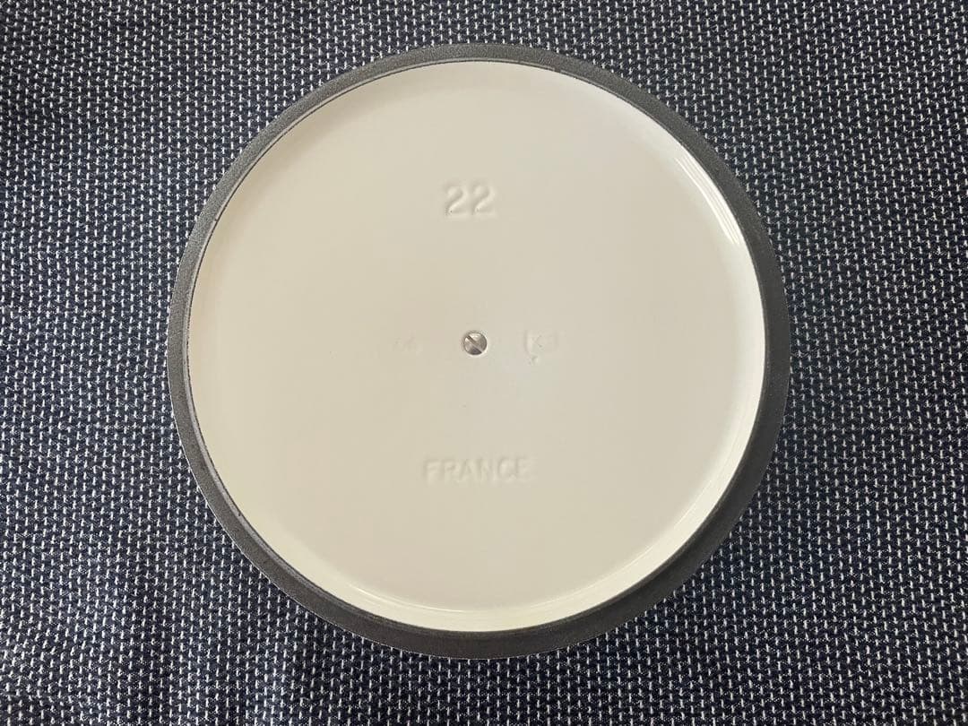 LE CREUSET ル・クルーゼ22cm