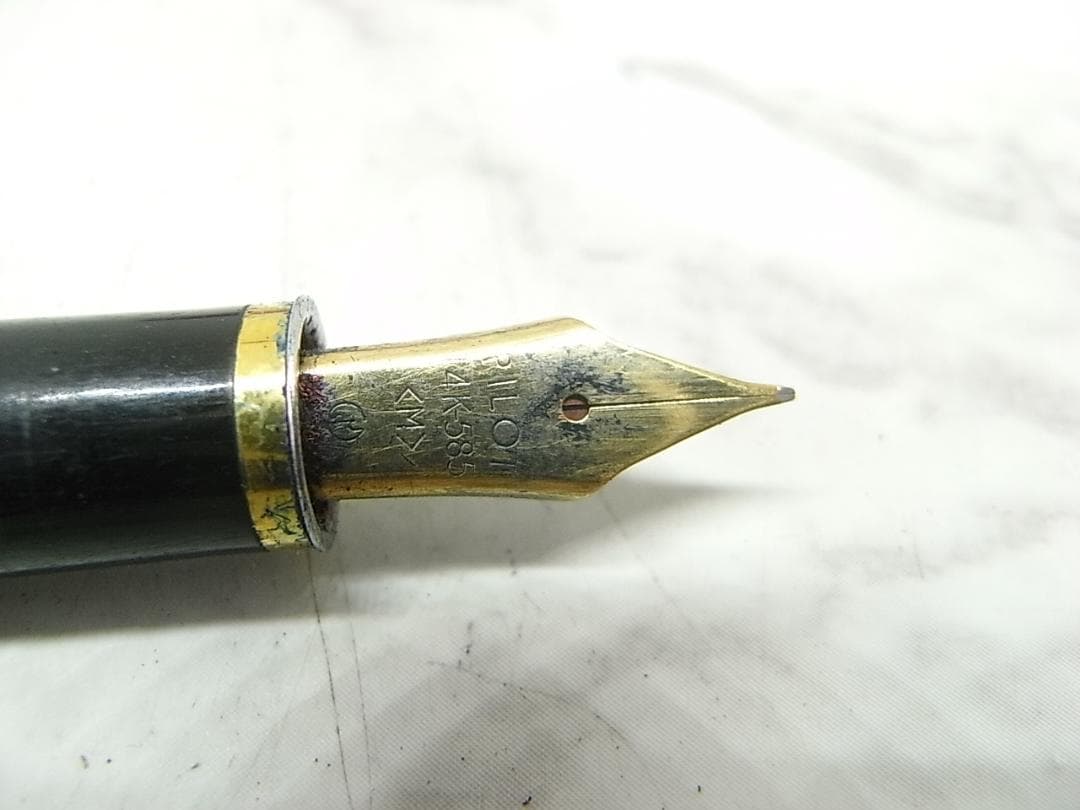 み*ら様 ジャンク品　ヴィンテージ　万年筆　いろいろ　11本　18K　14K　5