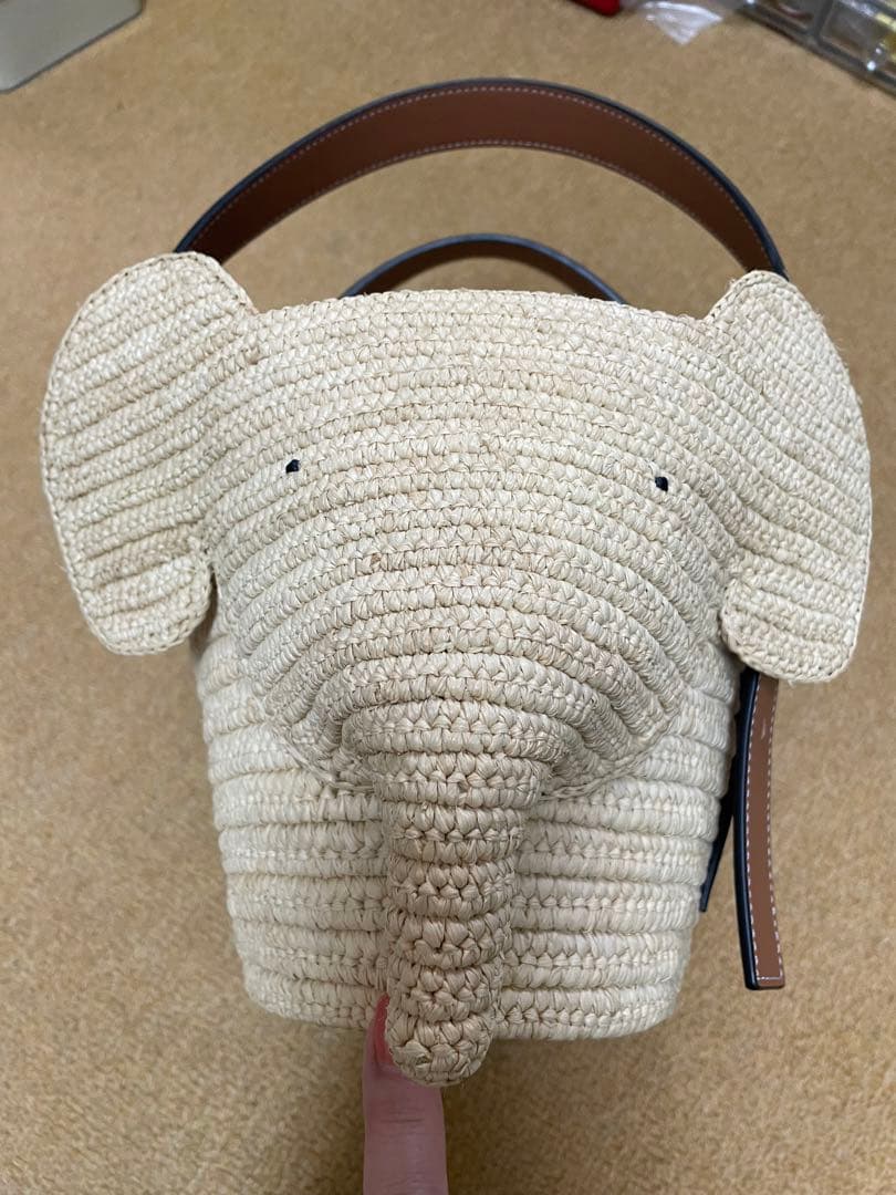 ロエベ　エレファントカゴバック　スモール