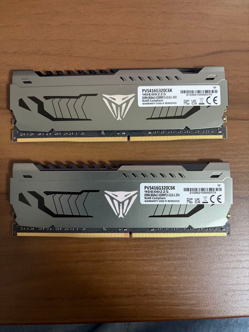 Patriot DDR4メモリ 16GB(8GB×2) 3200MHz