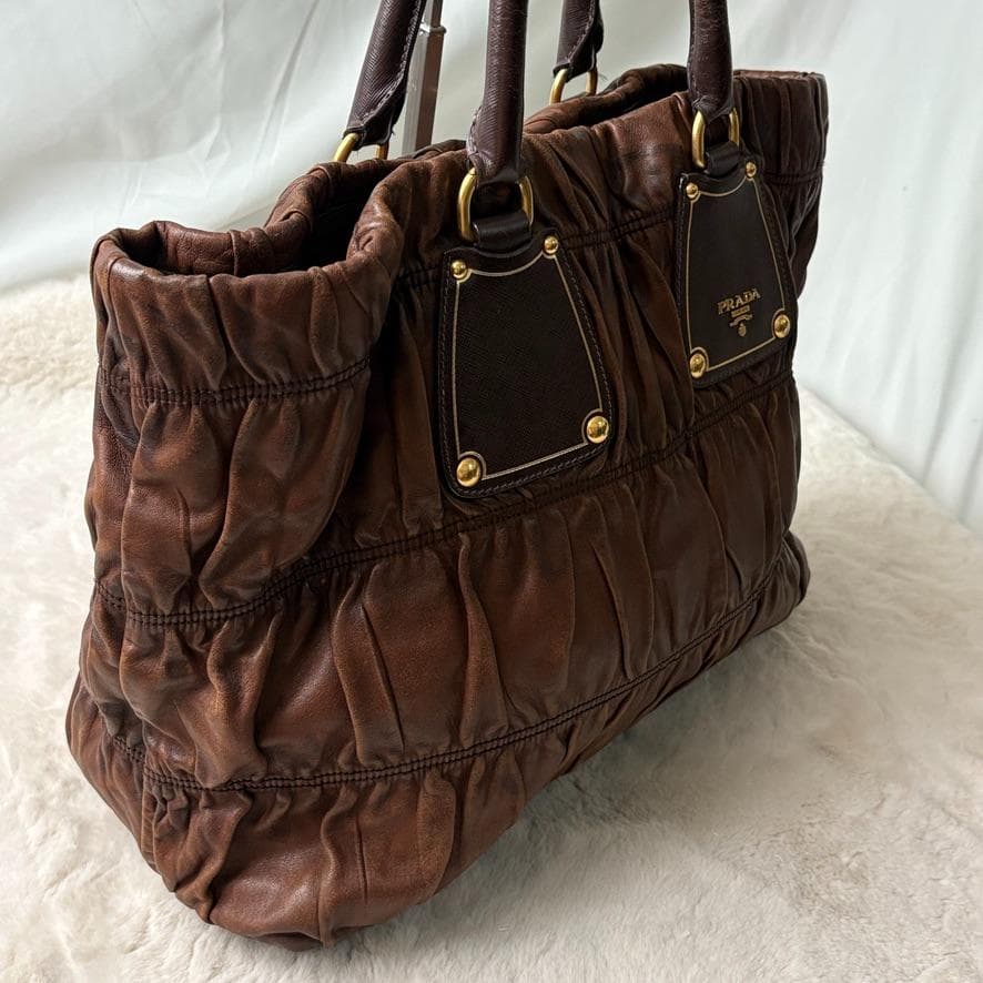 真贋済　PRADA プラダ　ハンドバッグ　羊革　ゴーフル　ブラウン