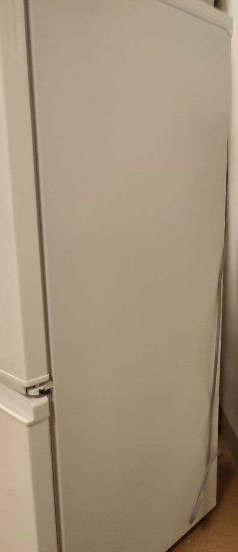 SHARP　ノンフロン冷凍冷蔵庫　SJ-C14E-W