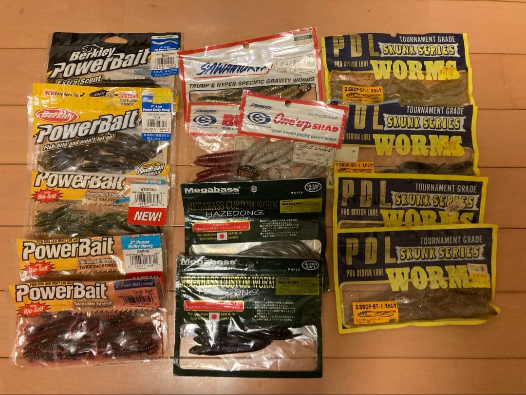 ▪️バス釣り引退品　ルアー、ワーム、フック、ライン、タックルボックス等 全部込み