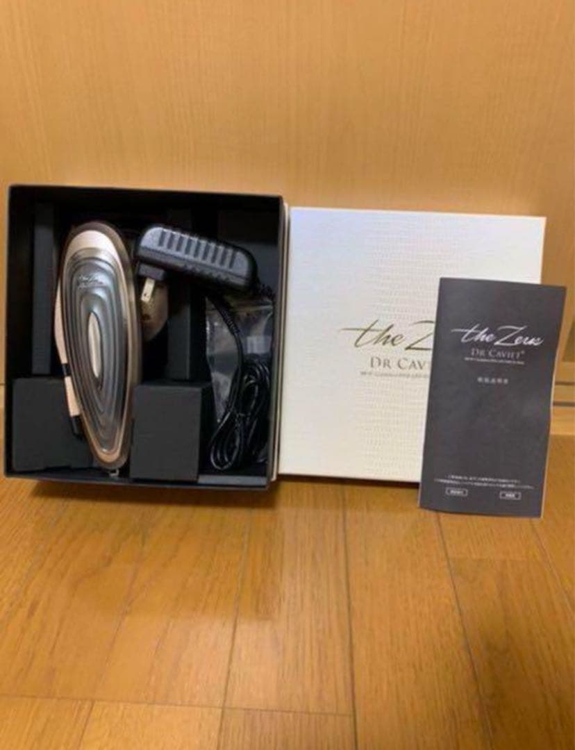 ボディ・フェイスケア Dr. Caviet the Zeus