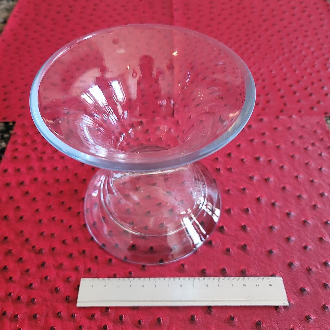 ウランガラスの花瓶