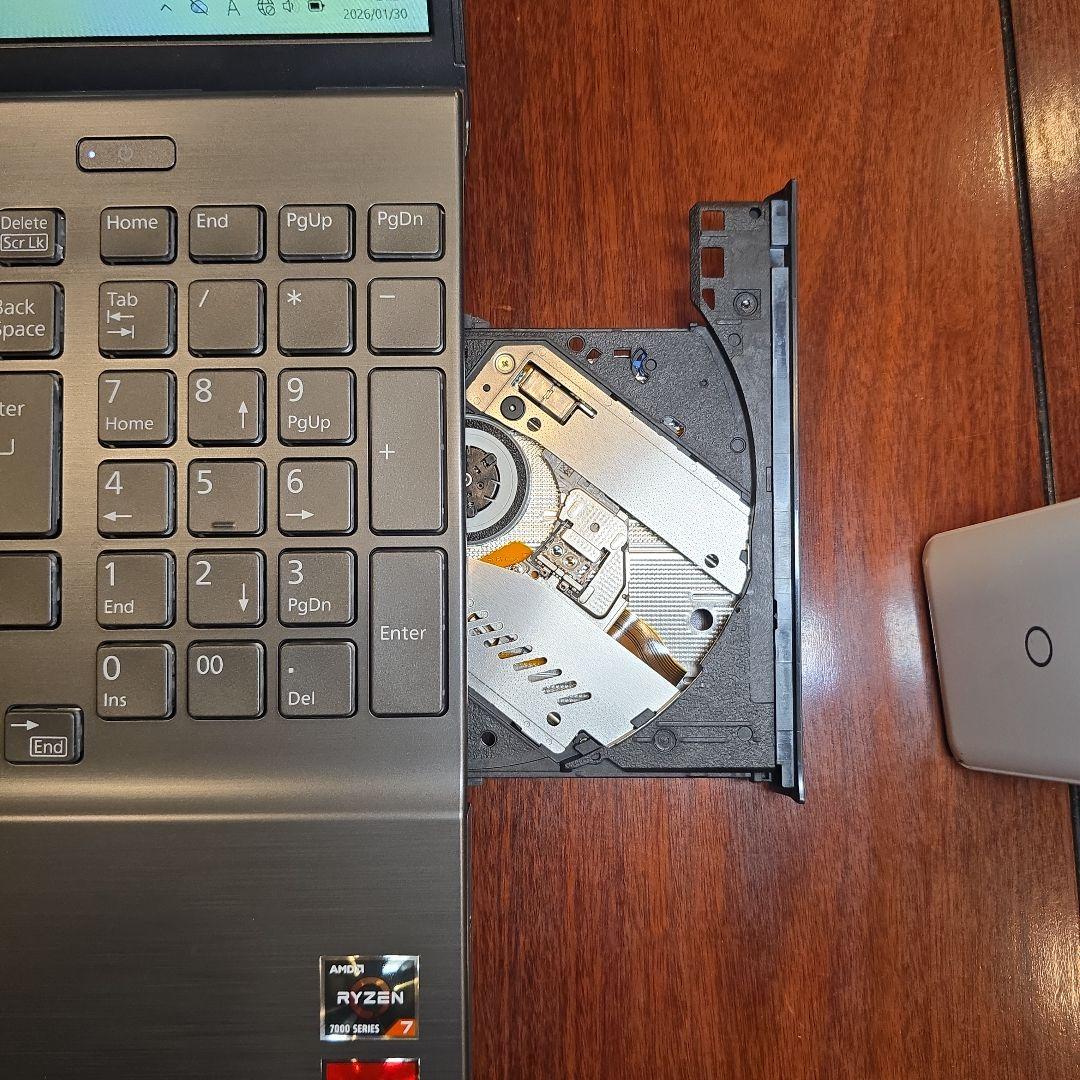 Windowsノート本体 FMV LIFEBOOK AH53/H2 FMVA53H2B 16GB