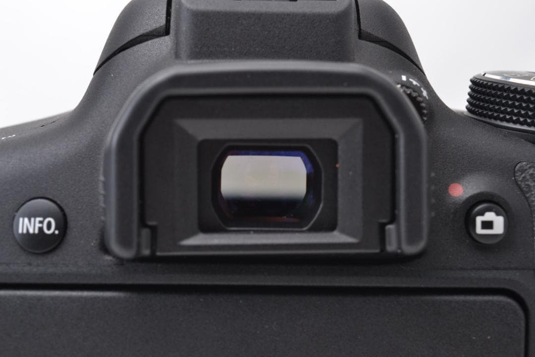 ≪ S数592回 ≫ キャノン　Canon Kiss X8i レンズキット