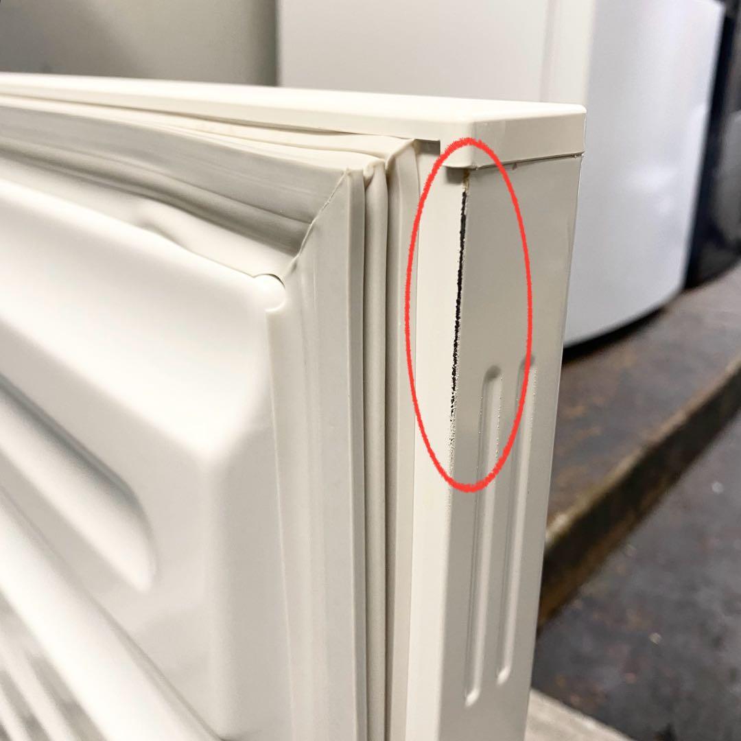 ニレ！白くて四角くてシンプルがいい！2ドア冷凍冷蔵庫110L