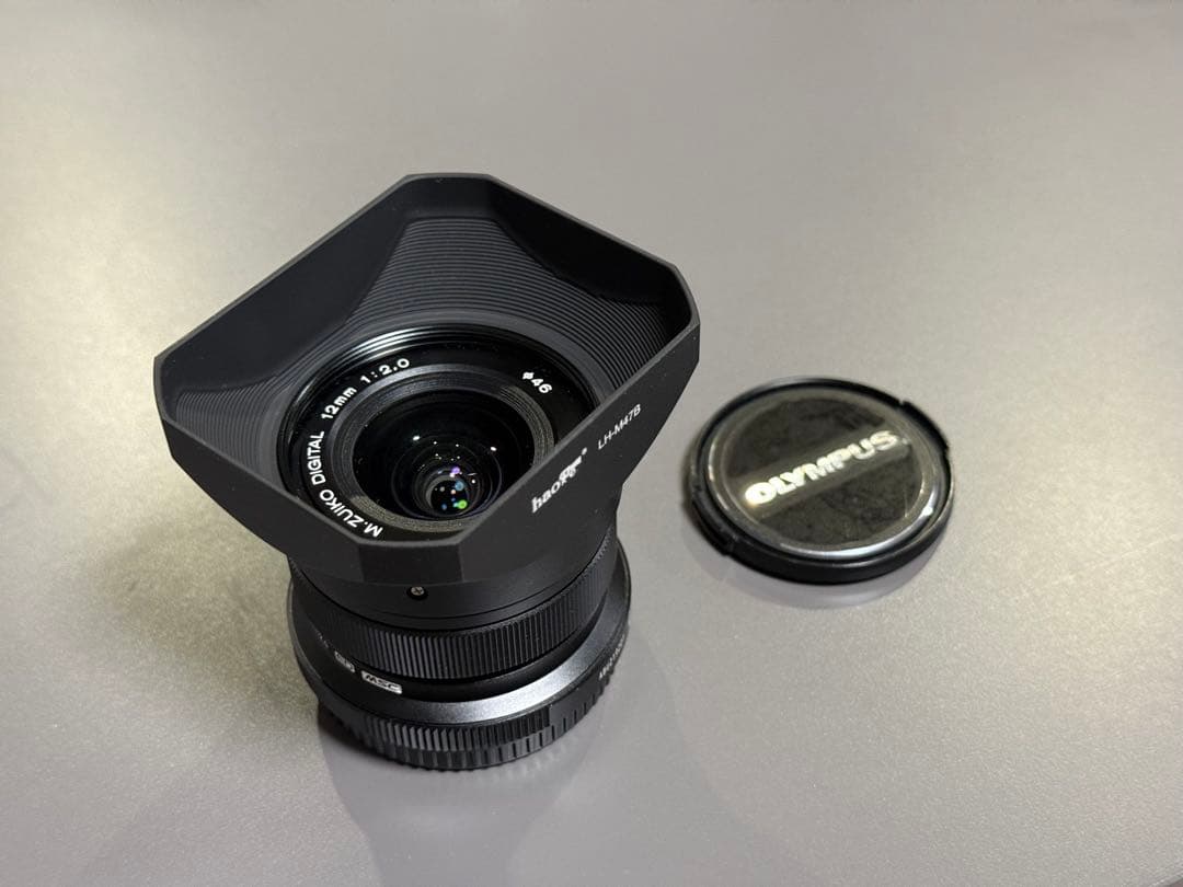 【超美品】 OLYMPUS 広角単焦点レンズ12mm F2.0 ＋レンズフード
