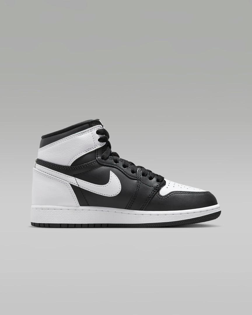エア ジョーダン 1 HIGH OG \"Black & White\"
