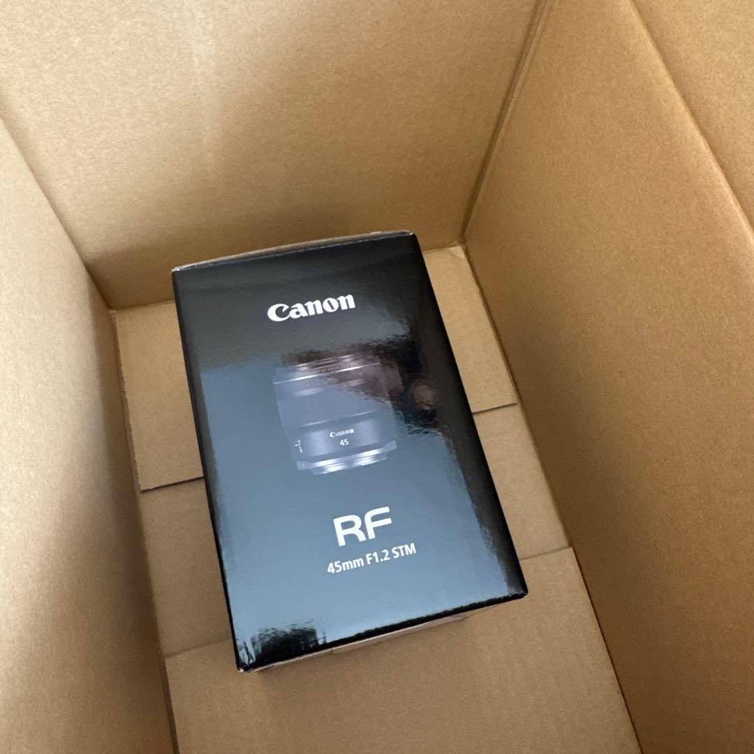 【極美品】Canon RF 45mm F1.2 STM レンズ