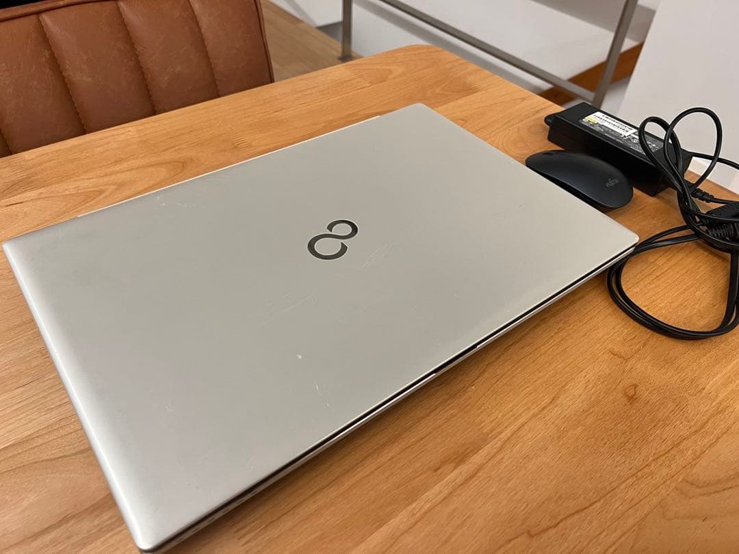 【富士通】FMV LIFEBOOK NH90/D2型式 FMVN90D2G