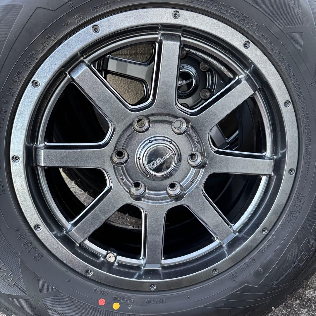 265/65R17 2023年製スタッドレス ハイラックス GUN125 プラド