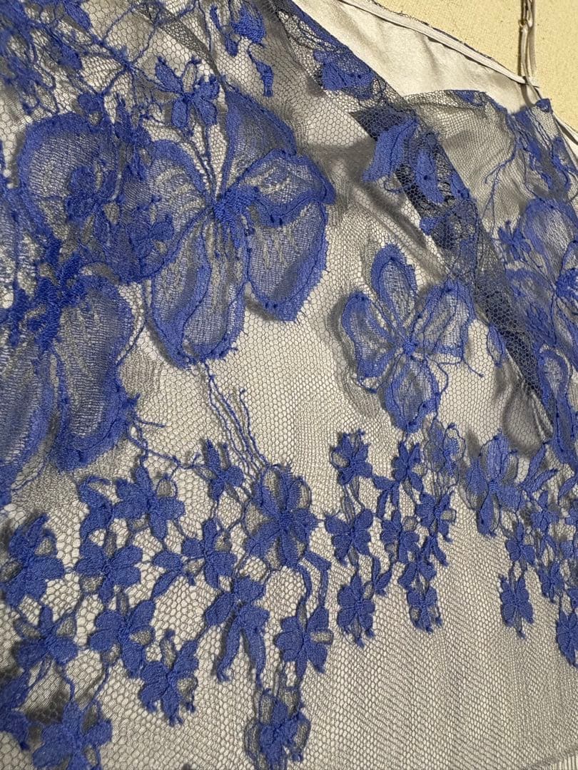 【完売品】ebureエブール ブルーフラワーレースキャミソール