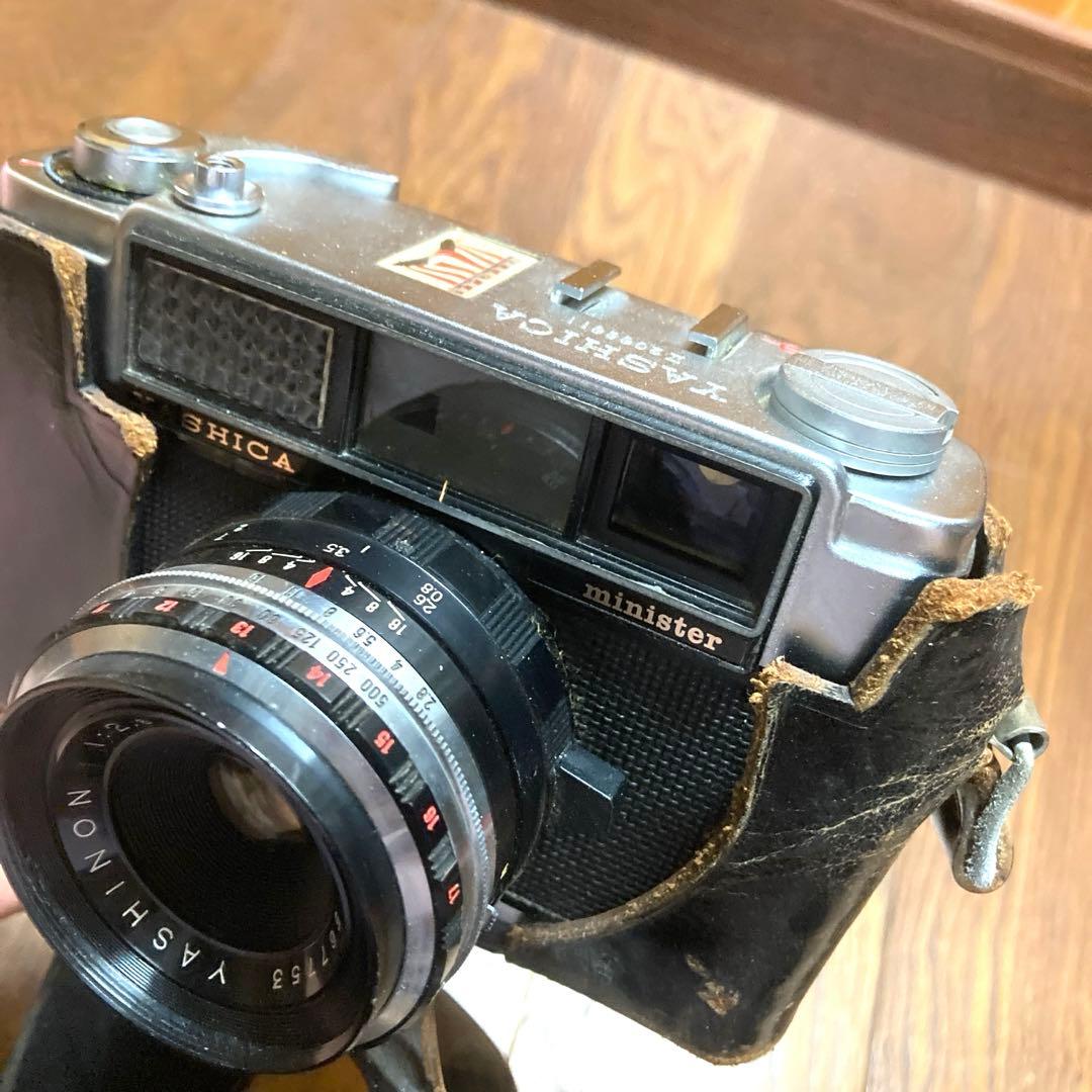 革ケース付　昭和フィルムカメラ　YASHICA