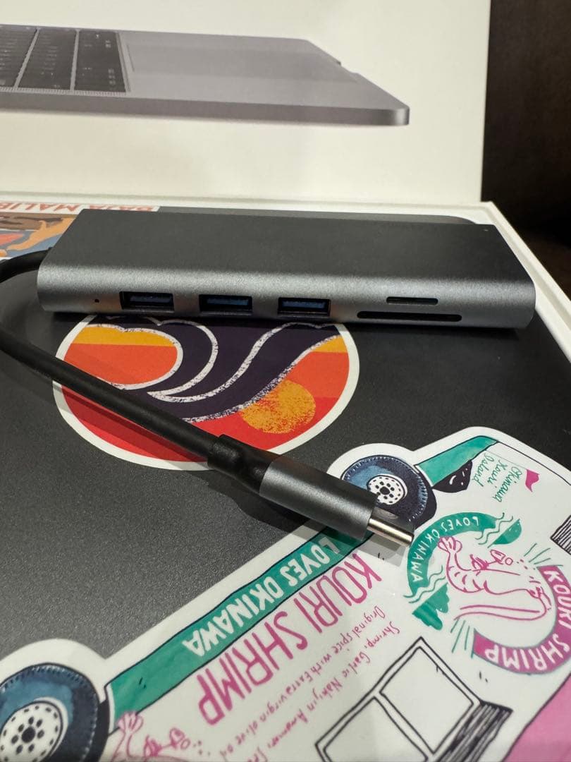 MacBook Pro 13インチ　128GB ほぼ未使用