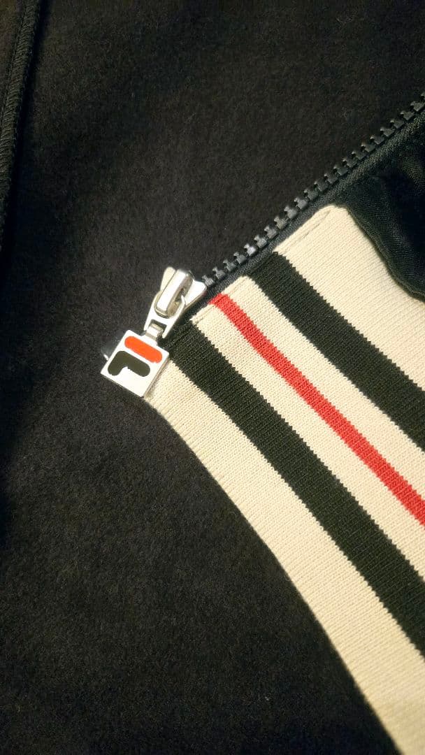 FILA フィラ トラックジャケット ブルゾン ネイビー 、Mサイズ、レディース