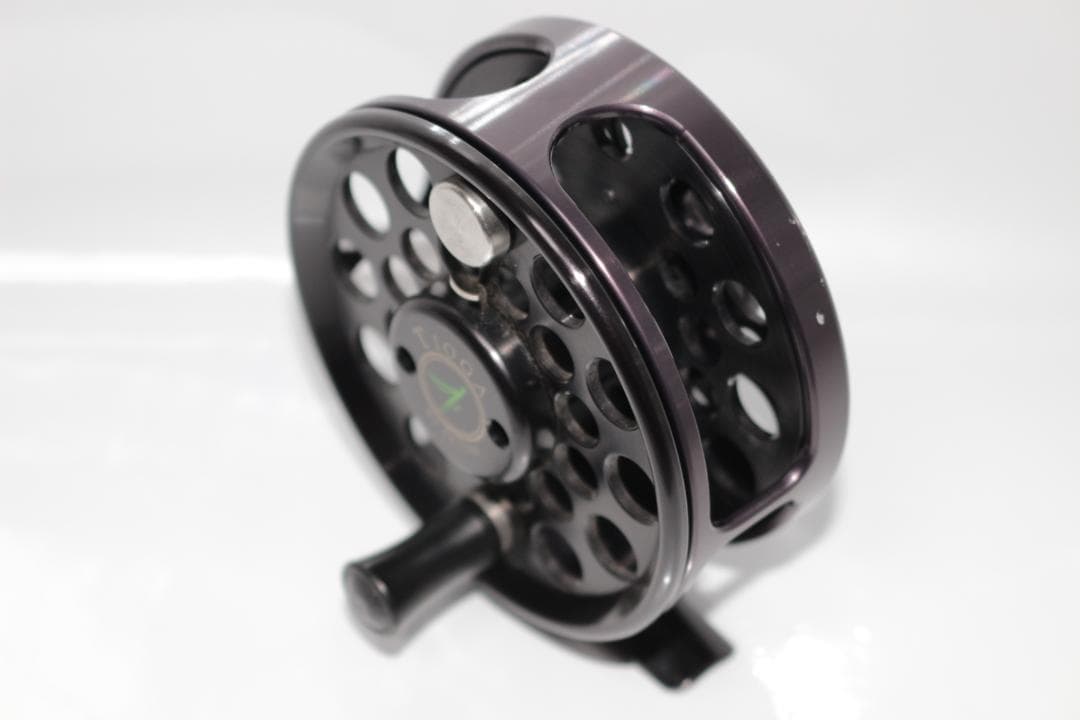 テトン　Teton　タイオガ　Tioga　4　アメリカ製　黒　3～5番　美品