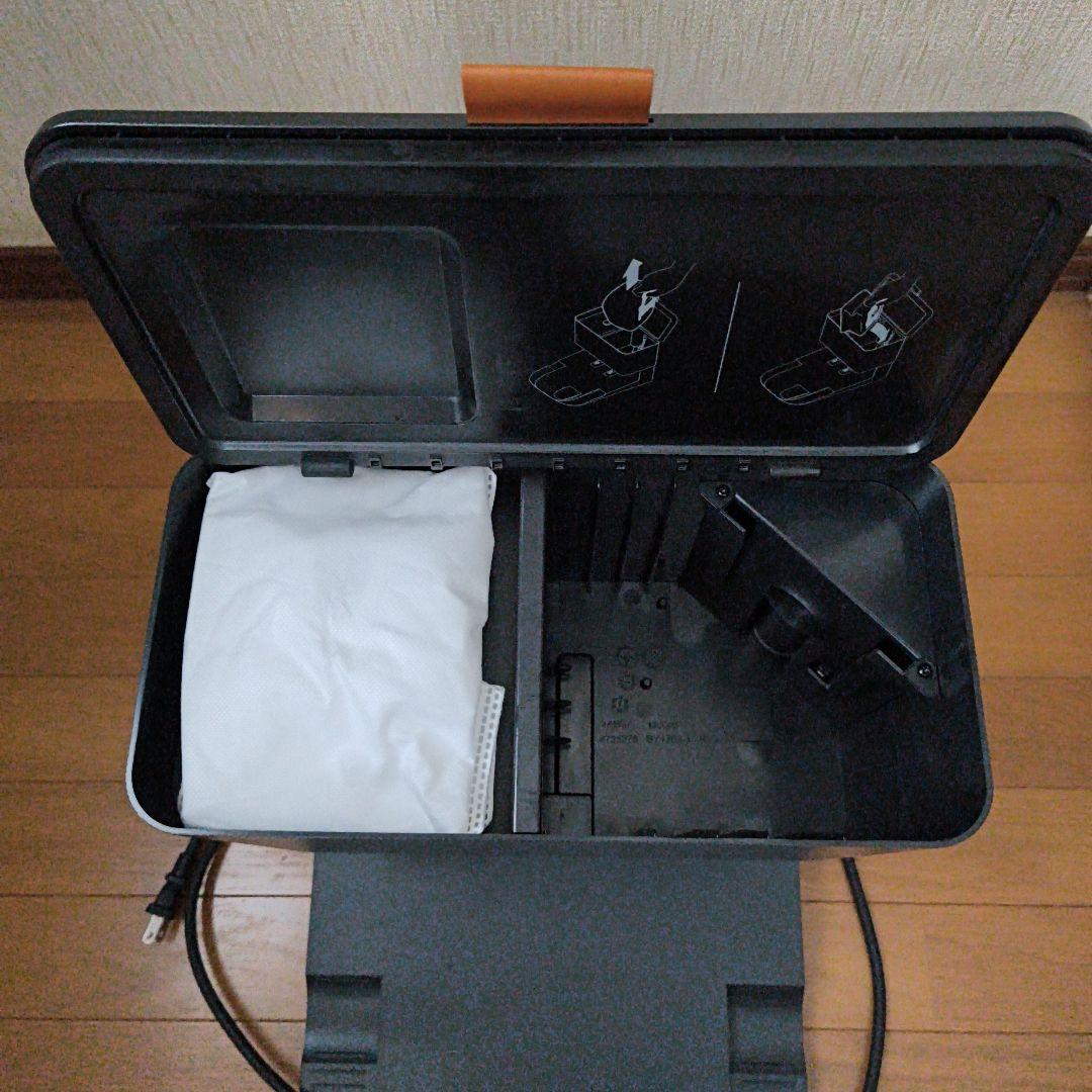 iRobot Roomba j7+ 自動掃除機 本体