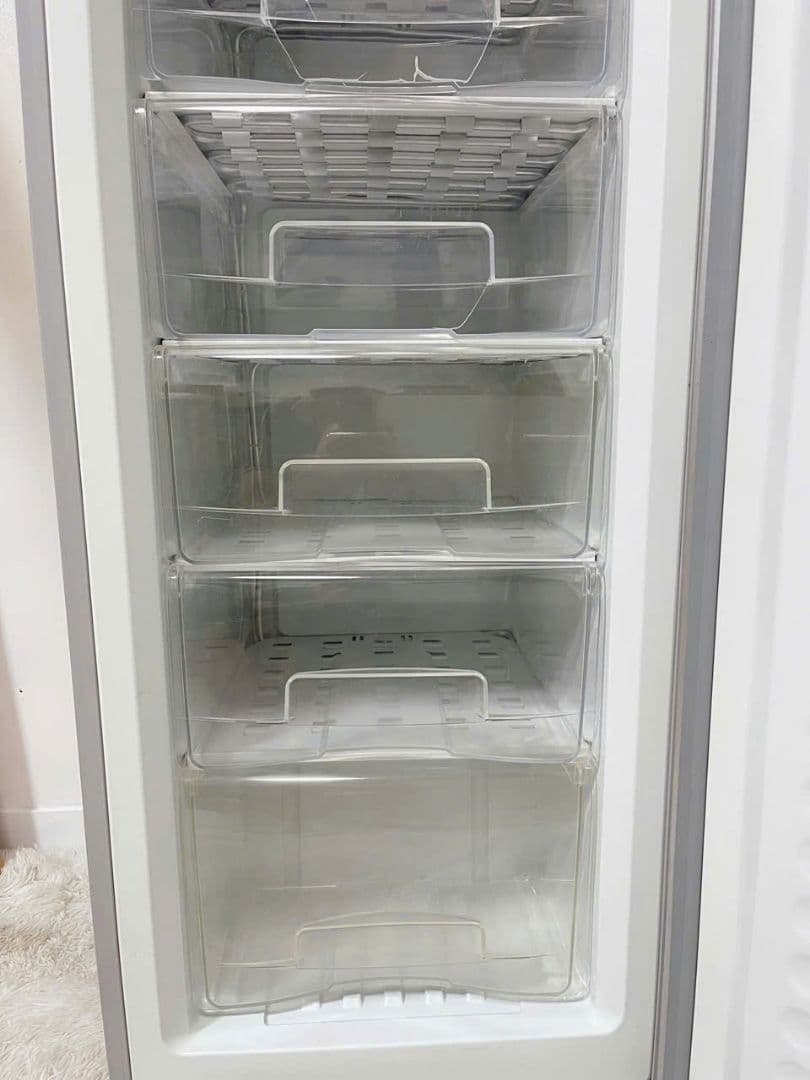 福岡配送無料　ヤマダ冷凍庫 138L YRT-C14H1 2020年製