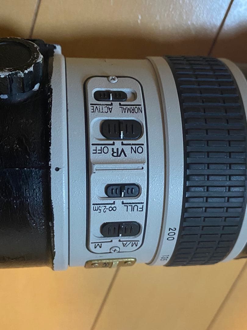 ニコン AF-S VR ED 70-200mm F2.8G（IF）ライトグレー