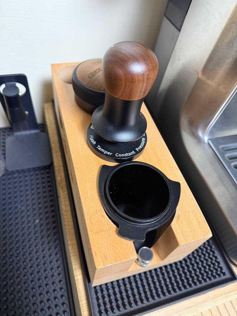 中古エスプレッソマシン Breville BES870XL/B