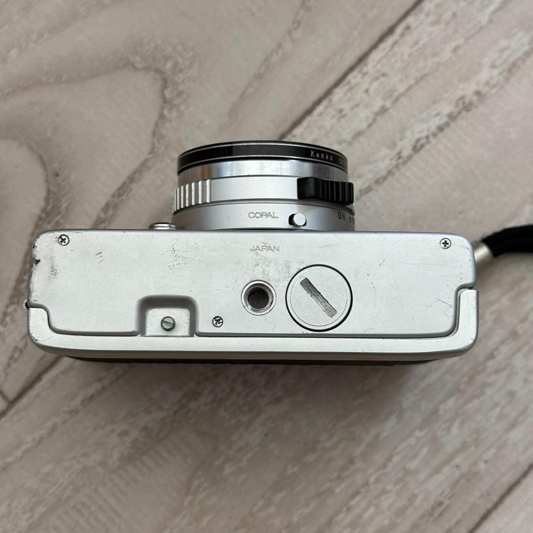 【現状品】KONICA C35 フィルムカメラ ジャーニーコニカ★ストラップ付き