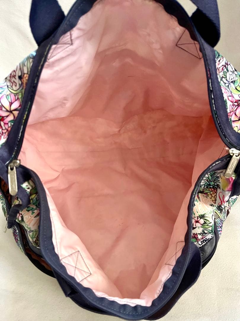 ハワイ限定　クリスティシン.コラボ　アロハマーケット柄　ラージボストンバッグ