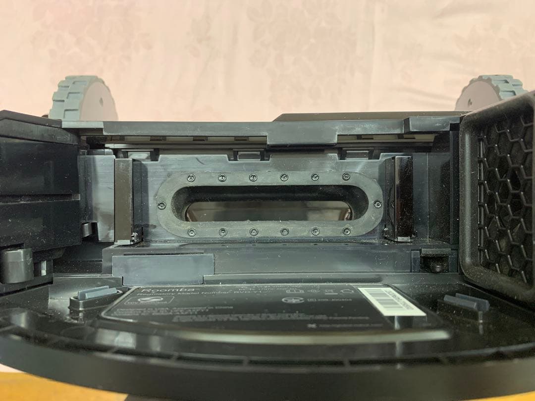 ロボット掃除機 ルンバ i3+ クリーンベース　セット(クリーニング済)