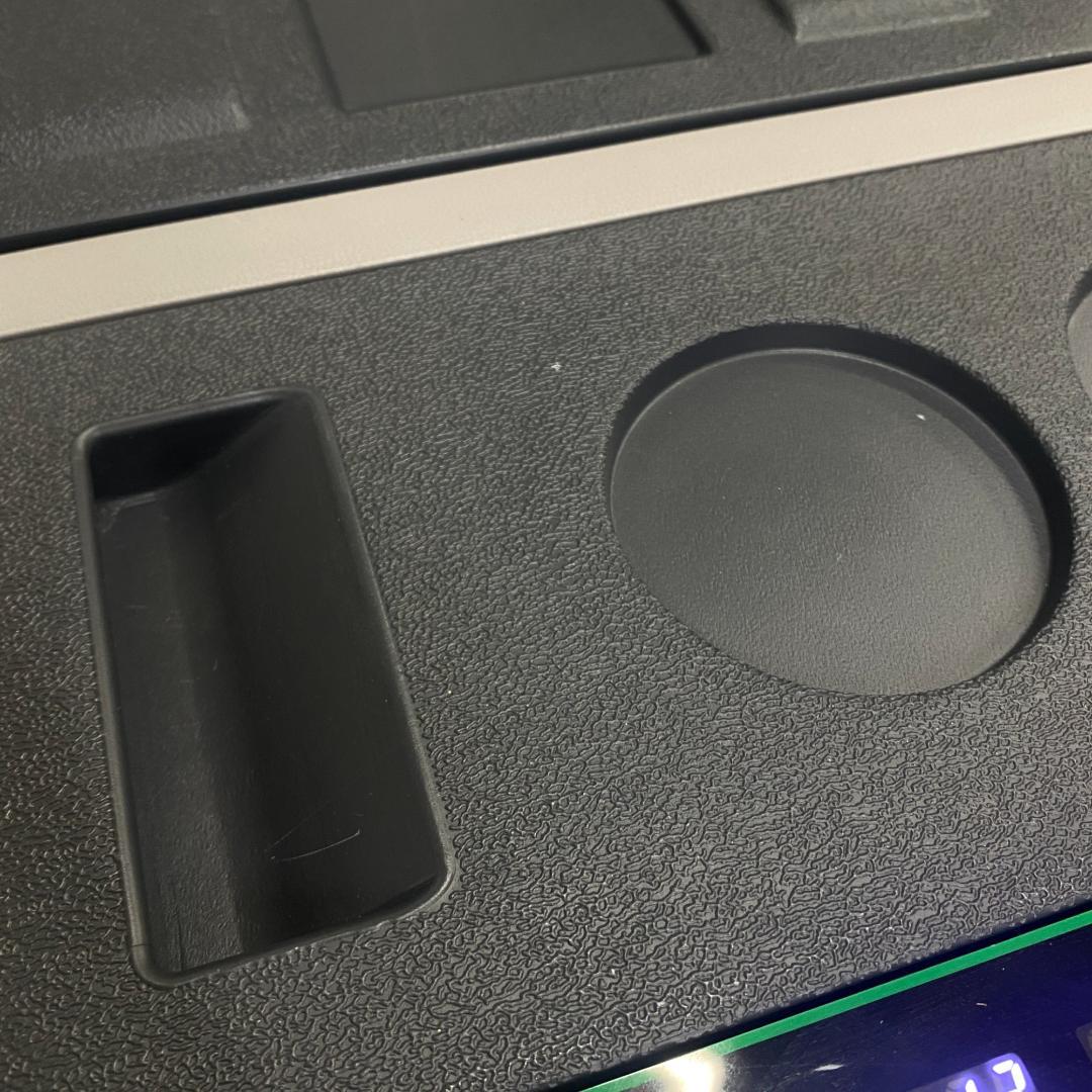 【動作良好】ポータブル 車載冷蔵庫 F40C4TMP WD40 40L