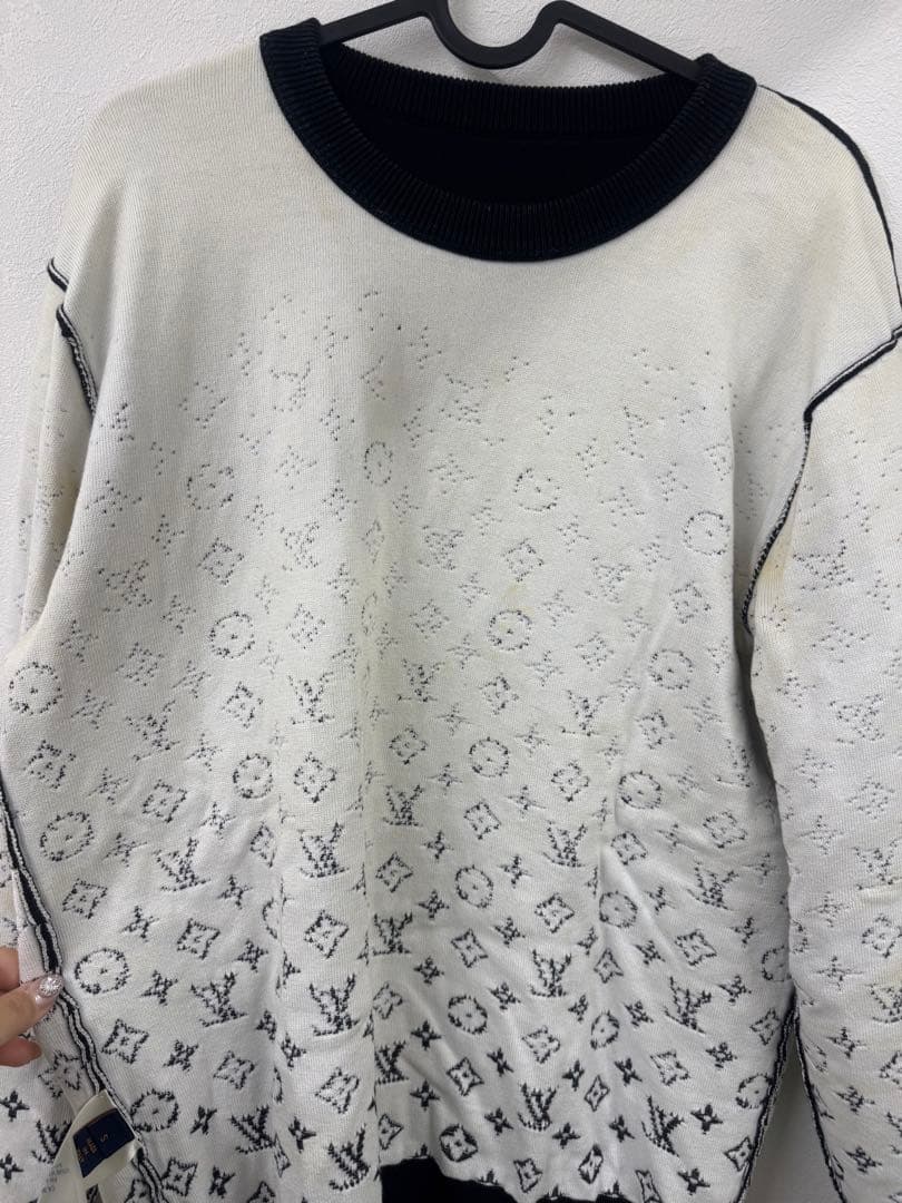 Louis Vuitton セーター