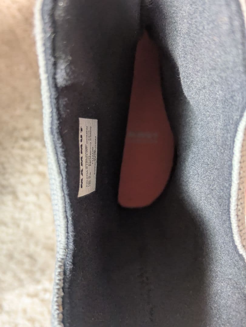 マムート 防寒・防水　滑りにくいミシュランソールレディースブーツ 24.5㎝