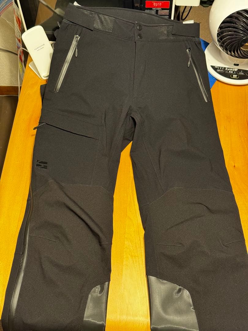 【未使用】エバーブレスアクロパンツSサイズ　FAM0722 定価55000円