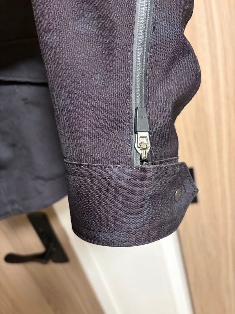 クシタニ フィンジャケット ブラックカモフラ/L