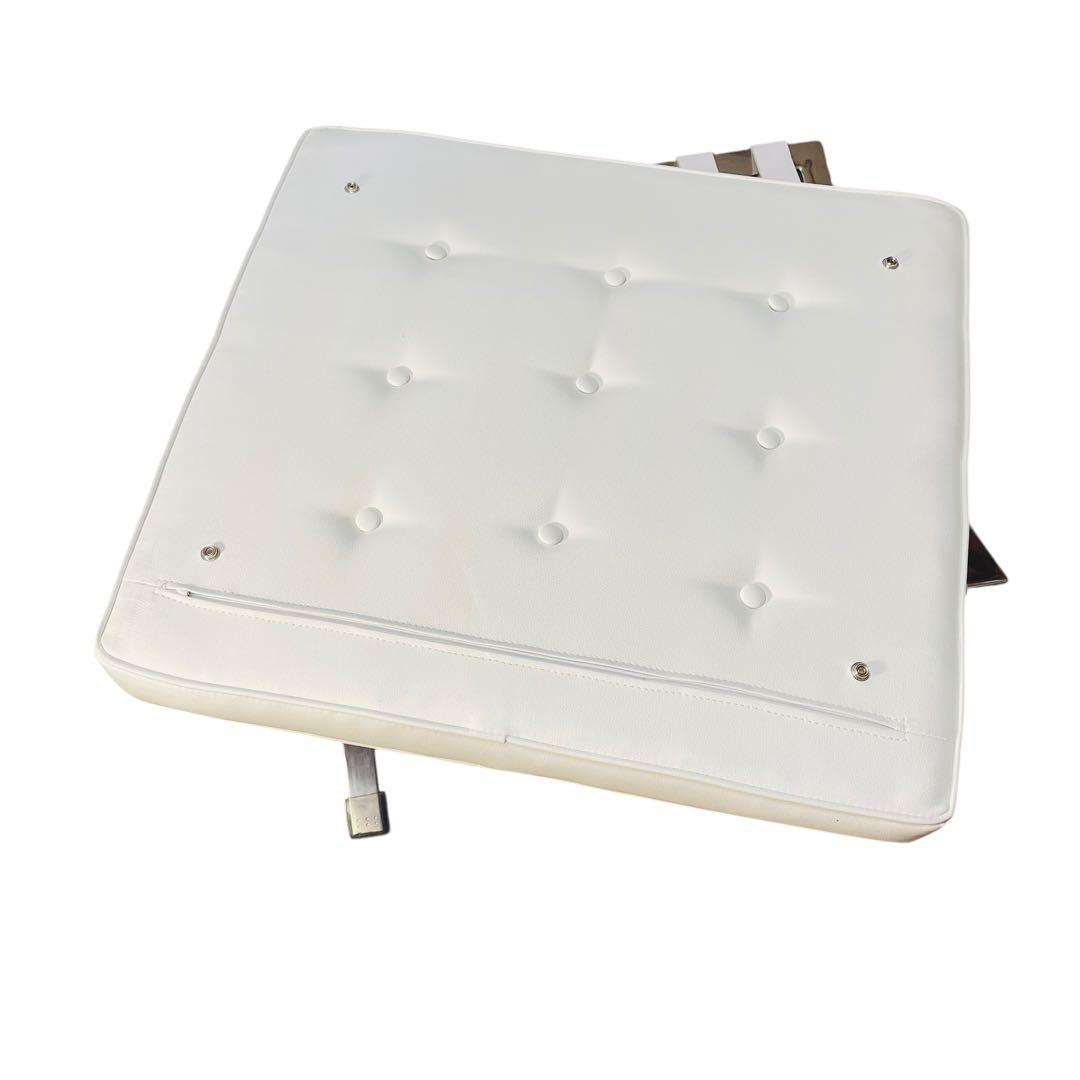 超美品 バルセロナチェア　リプロダクト ソファチェア オットマン付き 1人用