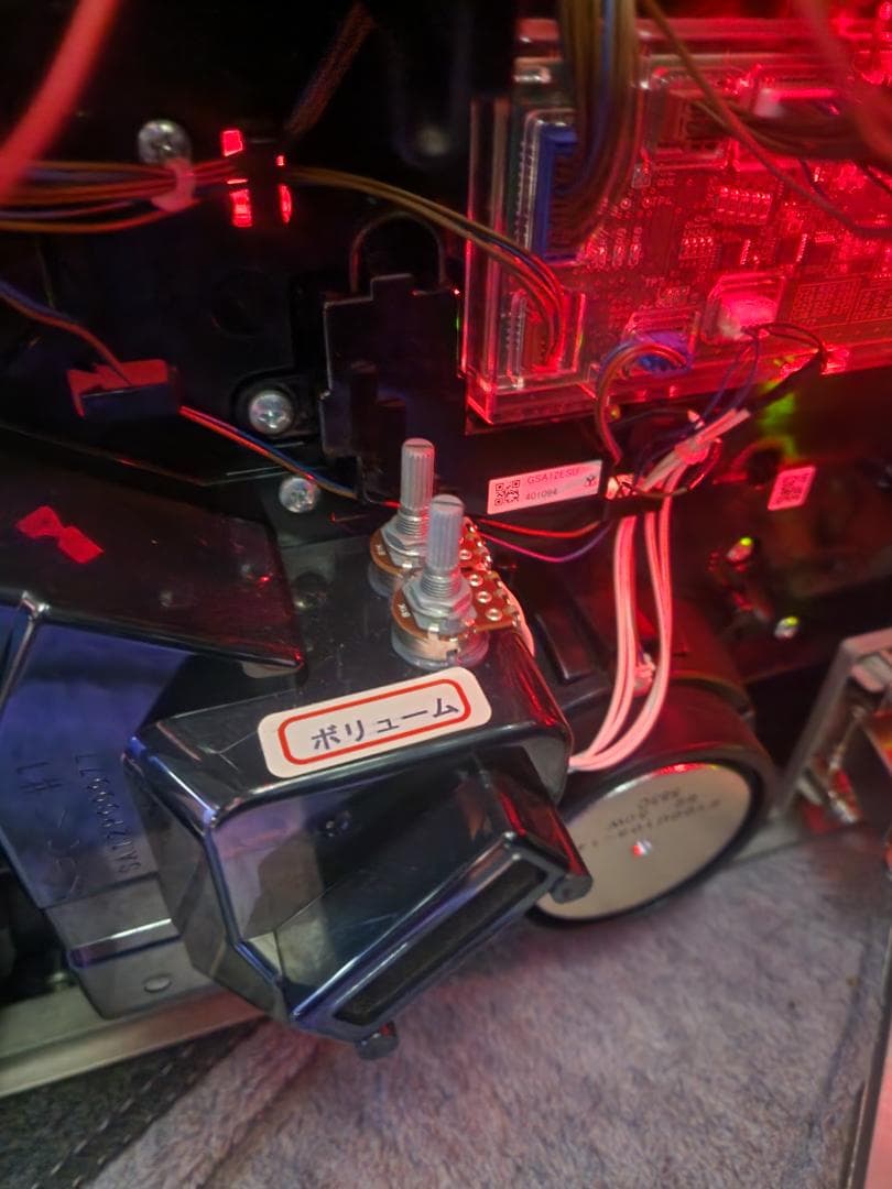 ぴ*ん様 5号機　パチスロ実機　ガールズ&パンツァー　不要機付