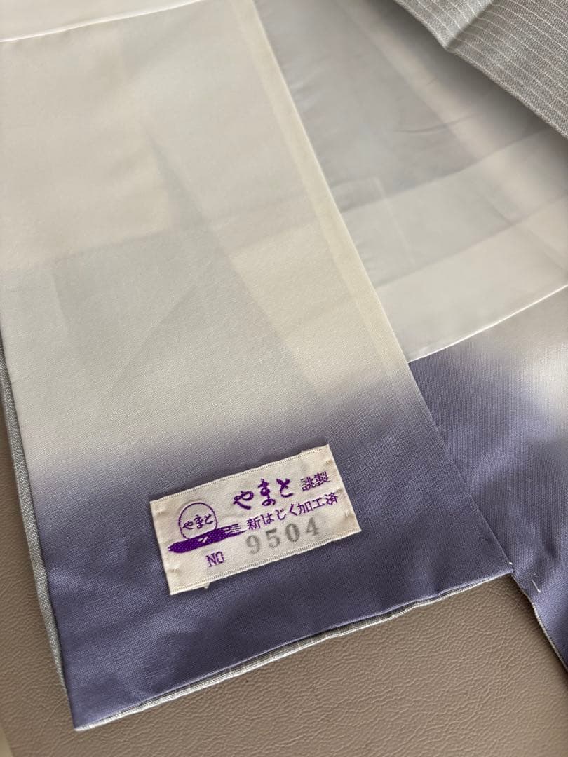 奥順 証紙 はたおり娘 結城紬 ライトグレー 亀甲絣 更紗 80亀甲 極美品