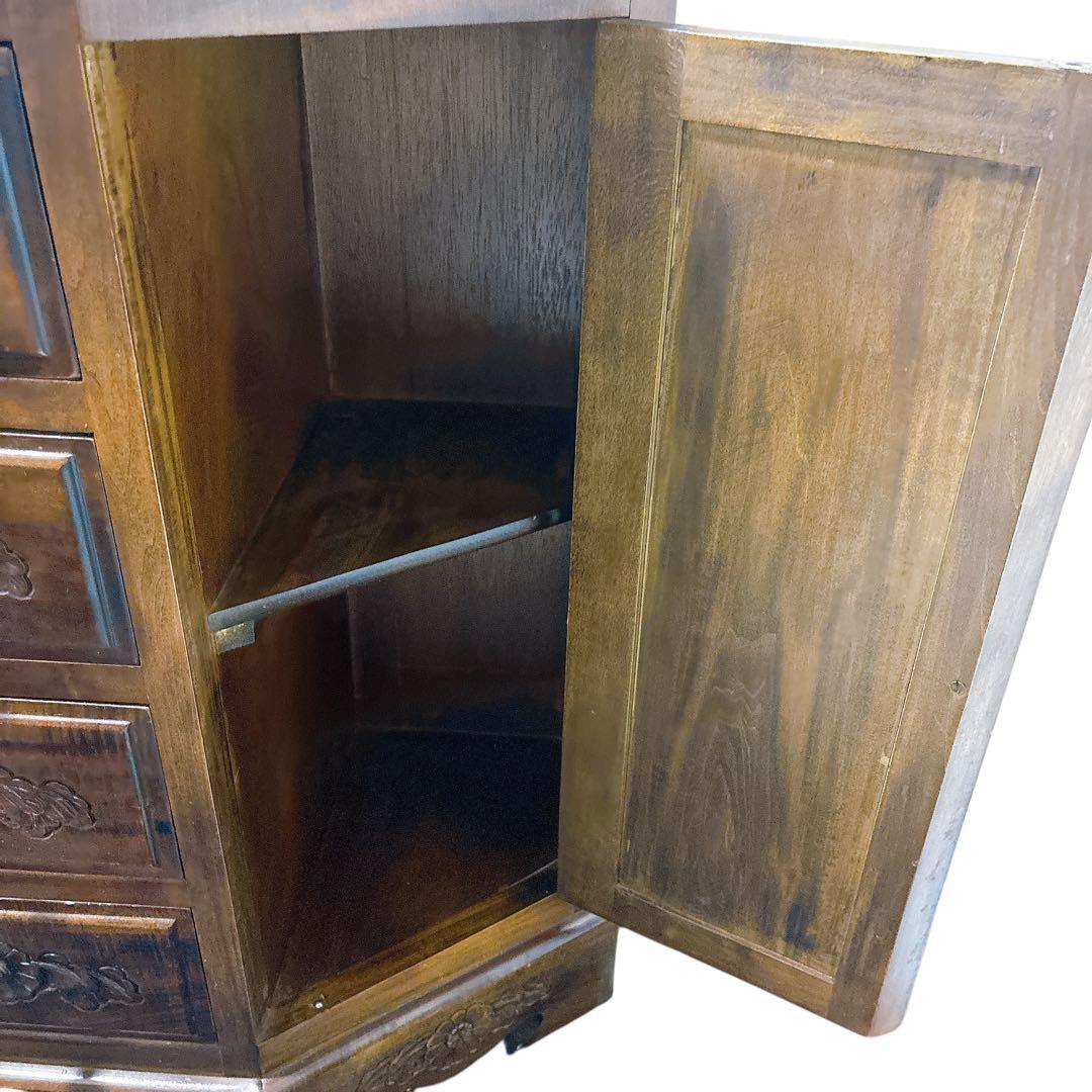 アンティーク　彫刻 チェスト 引き出し 4段 サイドボード キャビネット モダン