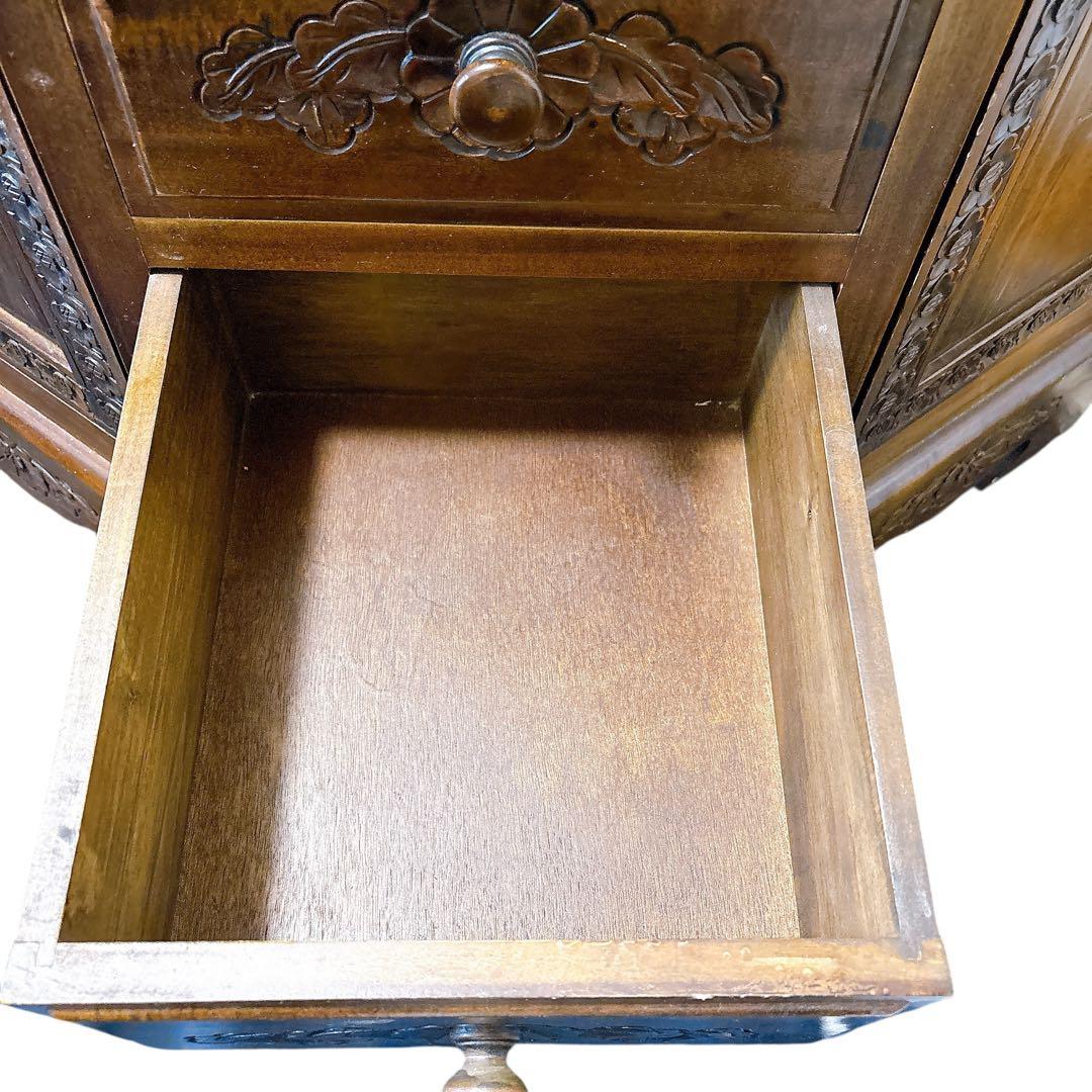 アンティーク　彫刻 チェスト 引き出し 4段 サイドボード キャビネット モダン