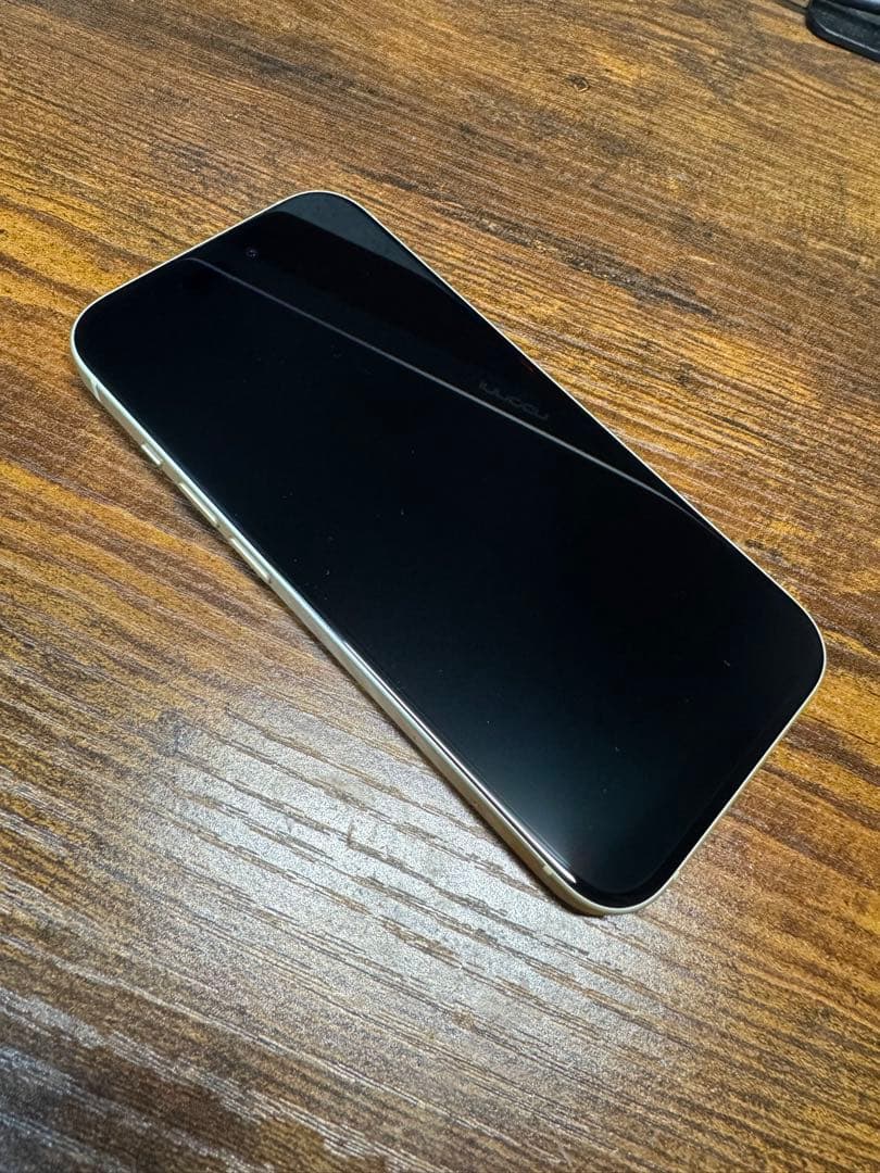 Apple iPhone15 イエロー 128GB 香港版 デュアルSIM