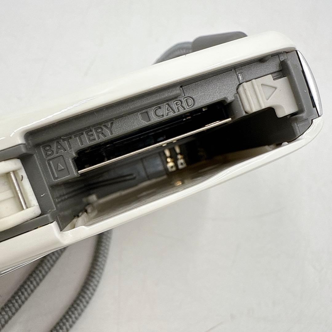 【美品】Panasonic LUMIX DMC-S1 ホワイト デジカメ