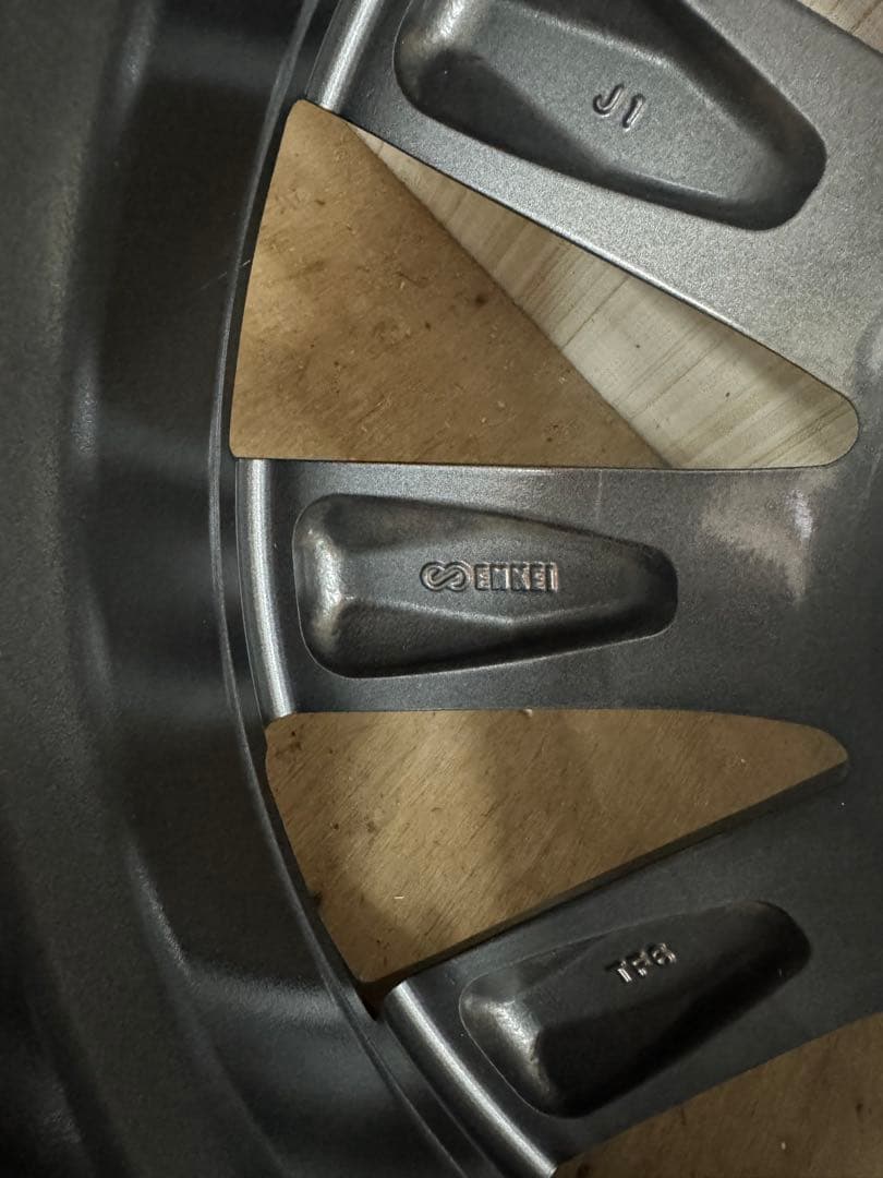 TRD TF6 18インチホイール.ミシュランタイヤ4本セット