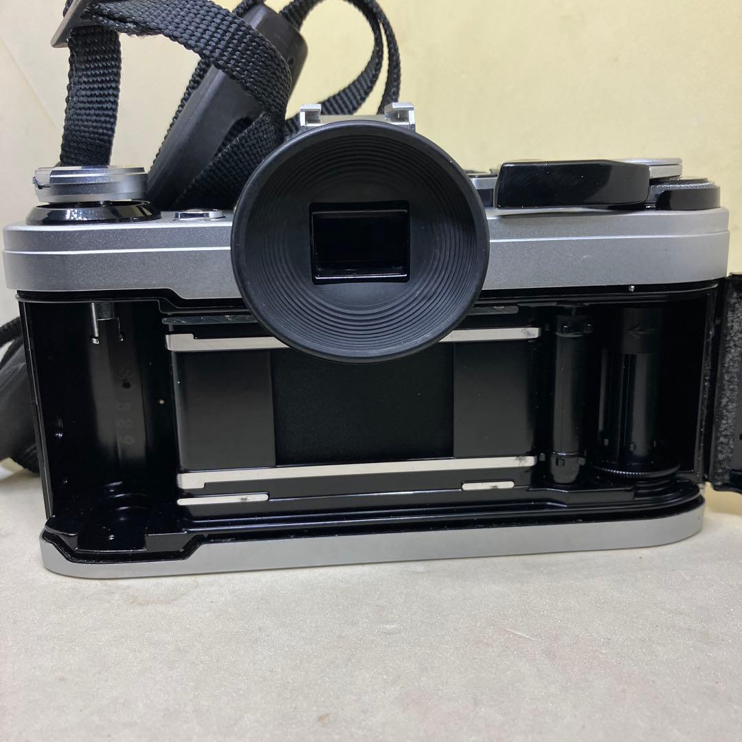 Canon AE-1とFD 50mm F1.4 S.S.Cのセットになります。