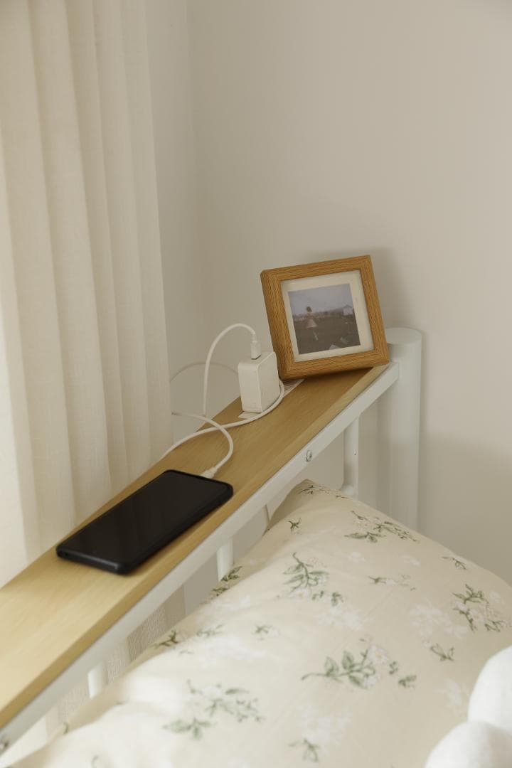 超人気✨ロフトベッド（S）コンセント付き送料無料 スチール 耐震ベッド　ホワイト