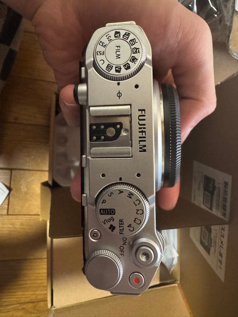 FUJIFILM XM5 シルバー　レンズセット 1年保証つき！