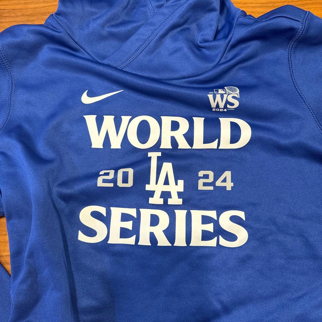 【新品】ドジャースワールドシリーズ公式トレーナー