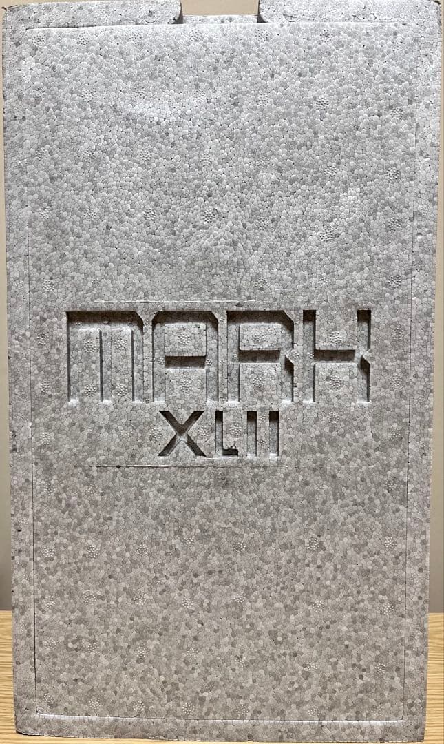 ホットトイズ1/6アイアンマンマーク42