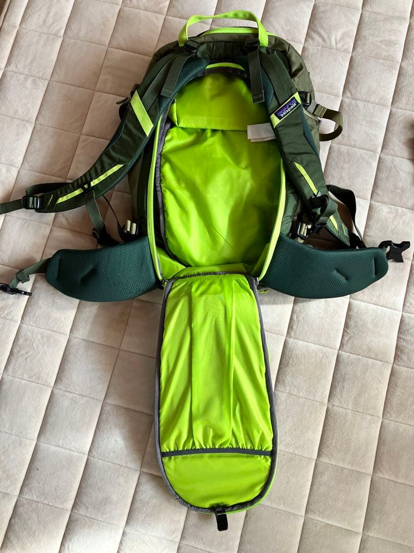 Patagonia スノードリフター　30L バックパック カーキ　オリーブ
