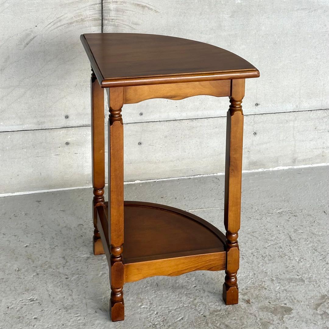 ✦80年代✦ 昭和レトロ 純喫茶の片隅にありそうな 木製コーナーテーブル 花台